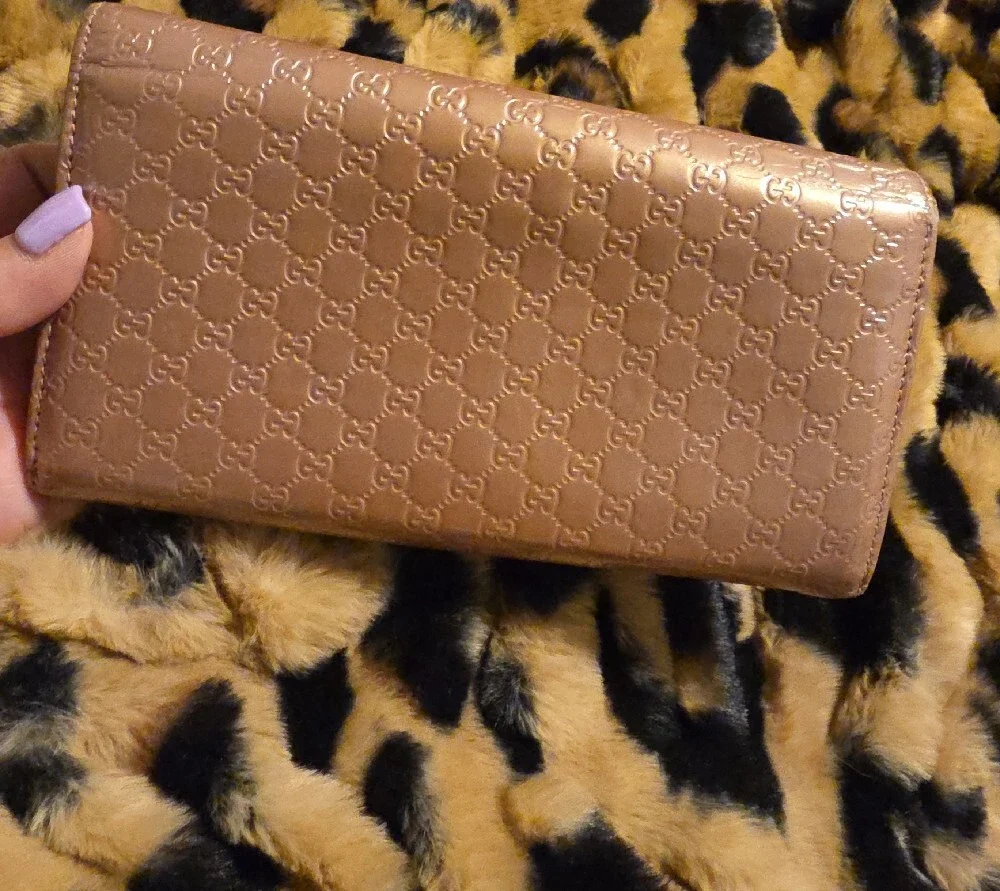 Gucci Metallic Rose Pink GG Continental Wallet with Heart Zipper Pulls